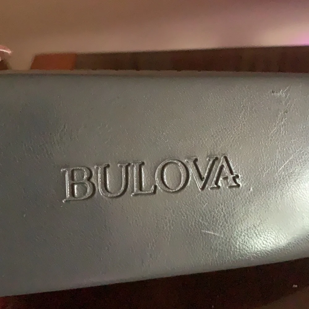 Bulova Grey Hard Glasses Clamshell Case EUC